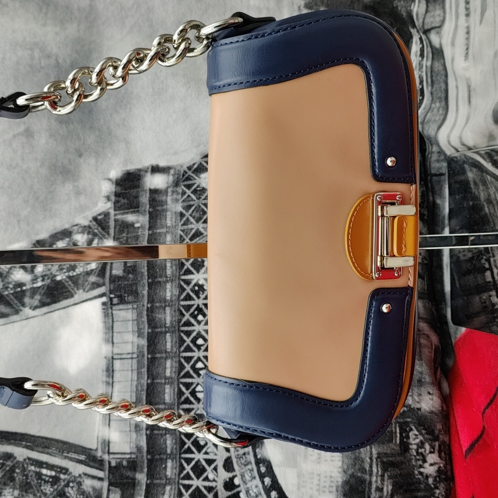 Banana Republic Purse